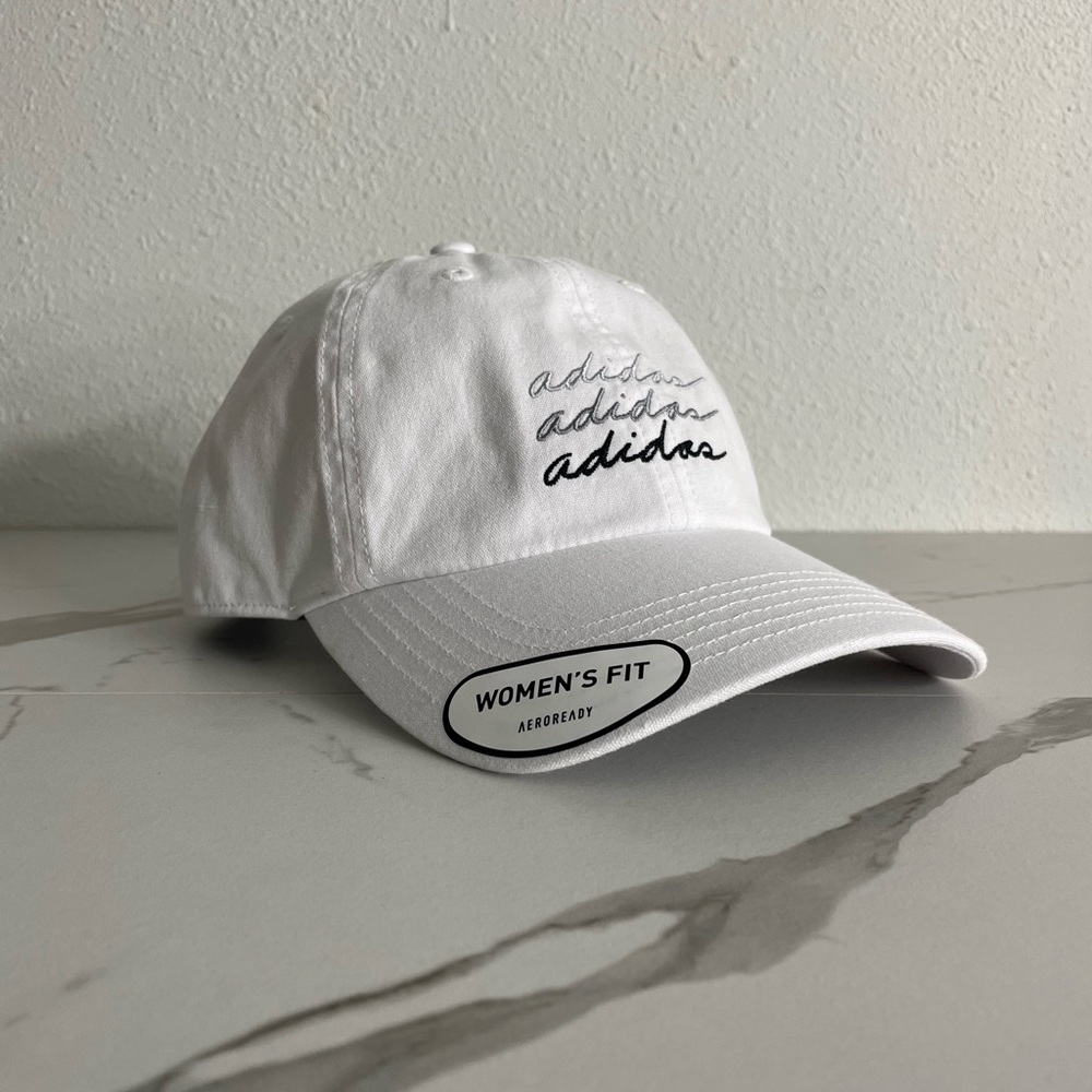 Adidas Women’s Training Saturday 2.0 Plus White Hat